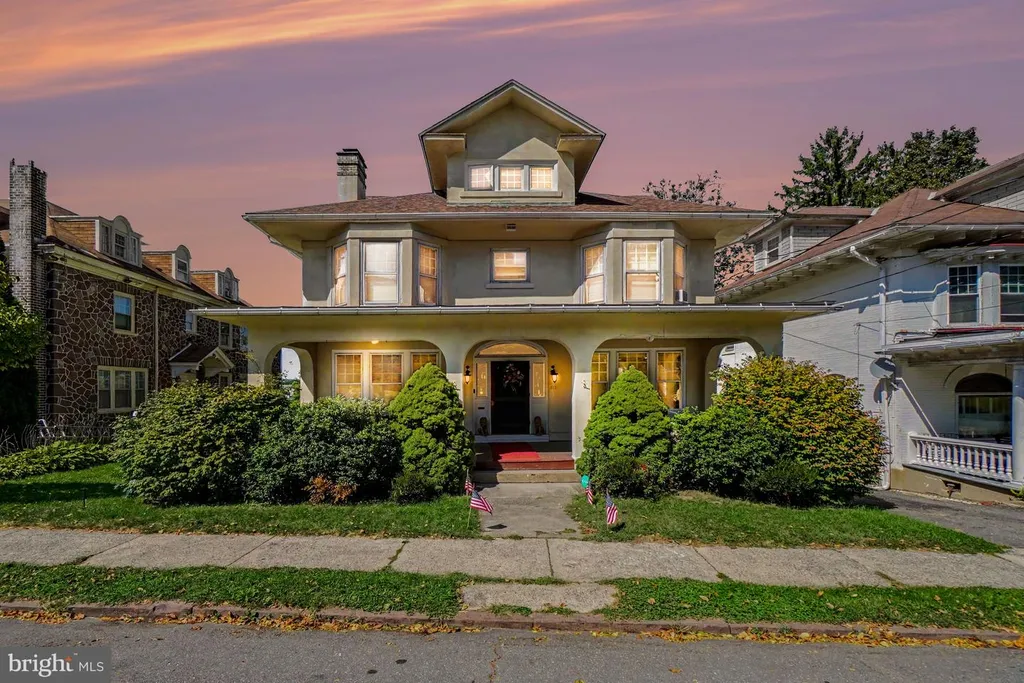 1812 Mahantongo St in Pottsville Pennsylvania